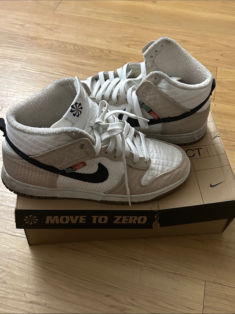 Nike Dunk Hi Retro NN sneakers men’s 9.5/womens 11